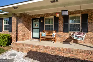 110 Queen Dr, Glennville, GA 30427 - Photo 4