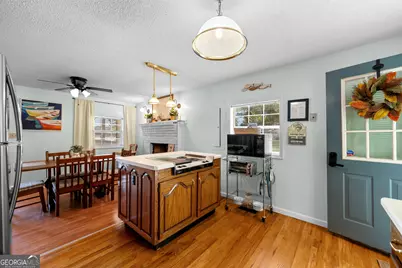 224 Roberts Point Road, Jackson, GA 30233 - Photo 6