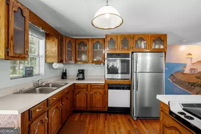 224 Roberts Point Road, Jackson, GA 30233 - Photo 4