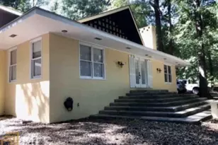 1802 Springdale Rd, Dublin, GA 31021 - Photo 1
