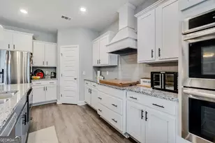 130 Sapphire Cir, Guyton, GA 31312 - Photo 14