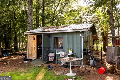 516 Cambridge Way, Loganville, GA 30052 - Photo 4