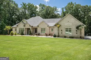 115 Browning Ct, Fayetteville, GA 30214 - Photo 2