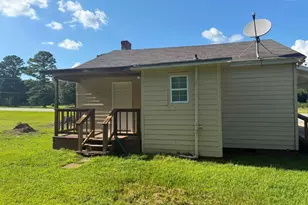 6878 Newnan Rd, Brooks, GA 30205 - Photo 10