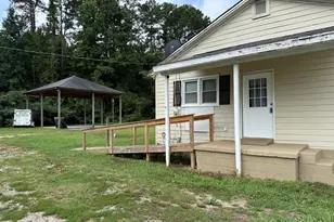 6878 Newnan Rd, Brooks, GA 30205 - Photo 2