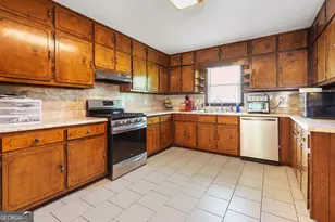 110 Drennan Dr, Fayetteville, GA 30215 - Photo 8