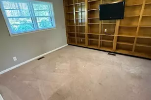 1816 Knox St, Dublin, GA 31021 - Photo 4