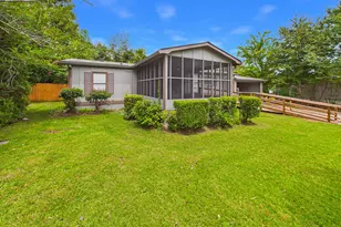 103 New Castle Dr, Warner Robins, GA 31093 - Photo 2