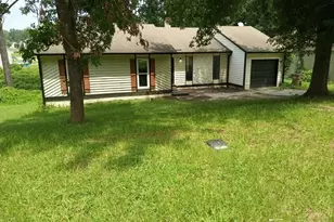 1015 Salisbury Trail, Riverdale, GA 30296 - Photo 1