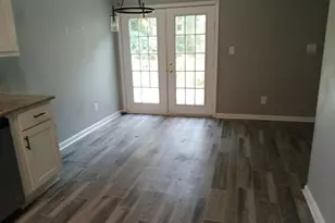 1015 Salisbury Trail, Riverdale, GA 30296 - Photo 18