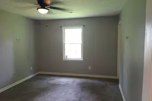 1015 Salisbury Trail, Riverdale, GA 30296 - Photo 8