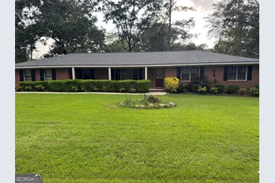 306 Hillcrest Avenue, Warner Robins, GA 31088 - Photo 1