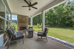 695 Parkview Dr, Winterville, GA 30683 - Photo 6