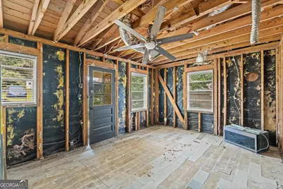 178 Southern Shores Road, Jackson, GA 30233 - Photo 12