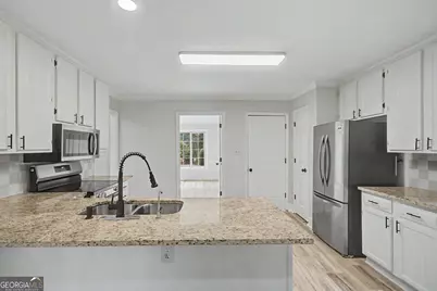 311 Clubhouse Court NW, Kennesaw, GA 30144 - Photo 32