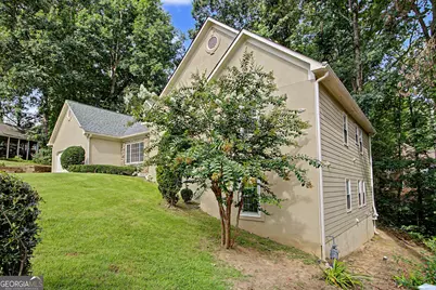 311 Clubhouse Court NW, Kennesaw, GA 30144 - Photo 8
