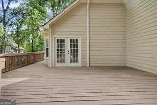 311 Clubhouse Ct NW, Kennesaw, GA 30144 - Photo 8