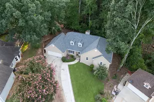 311 Clubhouse Ct NW, Kennesaw, GA 30144 - Photo 4