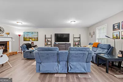 859 King Drive SE, Conyers, GA 30094 - Photo 10