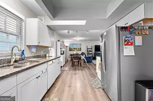 859 King Dr SE, Conyers, GA 30094 - Photo 14