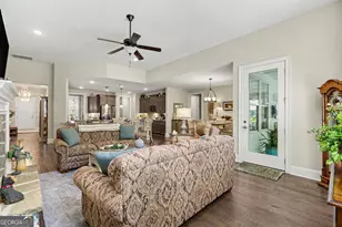 185 Mulberry Ct, Peachtree City, GA 30269 - Photo 6