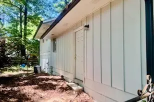 562 Roxbury Dr, Riverdale, GA 30274 - Photo 2
