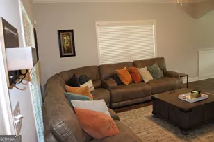 111 Sourwood Ln, Warner Robins, GA 31093 - Photo 4
