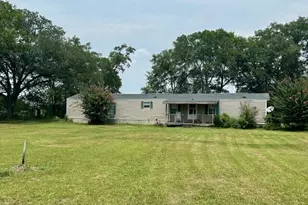 627 Milton Glisson Rd, Claxton, GA 30417 - Photo 1