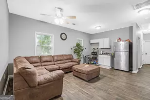 2142 M L King Jr Dr SW, Atlanta, GA 30310 - Photo 18