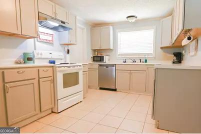 610 Poplar Street, Waycross, GA 31501 - Photo 10