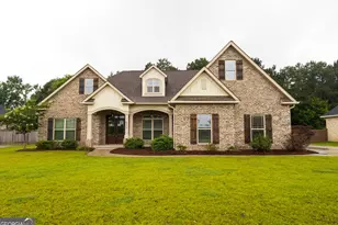 411 Stonegate Trail, Perry, GA 31069 - Photo 2