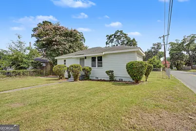 1301 E 68th Street, Savannah, GA 31404 - Photo 2
