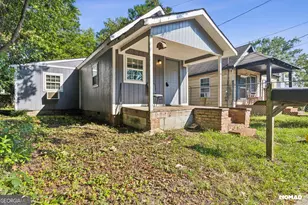 1012 Pine St, Fort Valley, GA 31030 - Photo 1