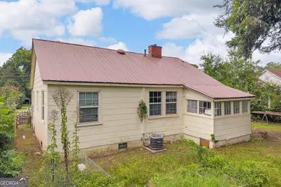 221 Edwards Street, Elberton, GA 30635 - Photo 32