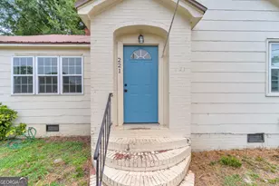 221 Edwards St, Elberton, GA 30635 - Photo 6