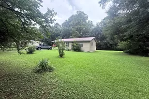 191 Steven St, Summerville, GA 30747 - Photo 2