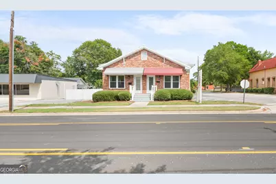 28 S Zetterower Avenue, Statesboro, GA 30458 - Photo 1