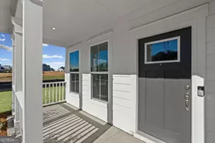 363 Aidens Blf, Hoschton, GA 30548 - Photo 4