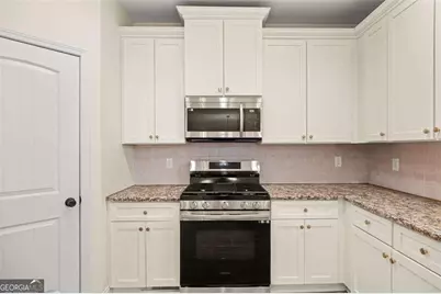 1300 Primrose Park Road, Sugar Hill, GA 30518 - Photo 14