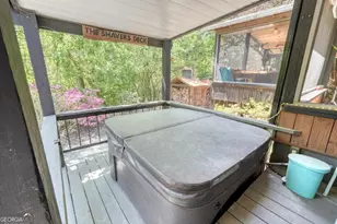 710 Town Mountain Rd, Hayesville, NC 28904 - Photo 8