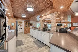 710 Town Mountain Rd, Hayesville, NC 28904 - Photo 50