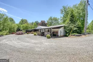 710 Town Mountain Rd, Hayesville, NC 28904 - Photo 38