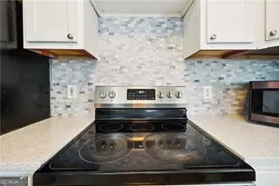 1051 Ada Ave NW, Atlanta, GA 30318 - Photo 16