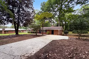 210 Pinewood Ln, Stockbridge, GA 30281 - Photo 20