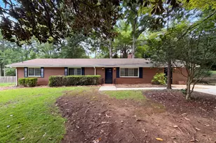 210 Pinewood Ln, Stockbridge, GA 30281 - Photo 1