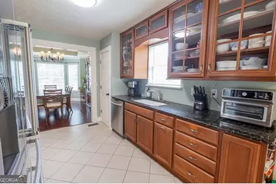 3880 Byrnwycke Drive, Buford, GA 30519 - Photo 8