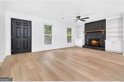 3292 Mixon Way, Stone Mountain, GA 30087 - Photo 4