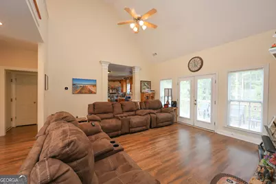 38 Vaux Way, Newnan, GA 30263 - Photo 12
