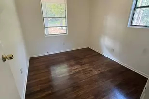 480 Evergreen Dr, Forest Park, GA 30297 - Photo 6