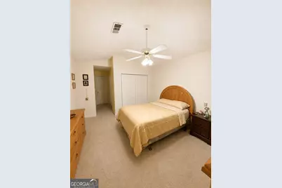 649 Forest Hills Path, Forest Park, GA 30297 - Photo 6